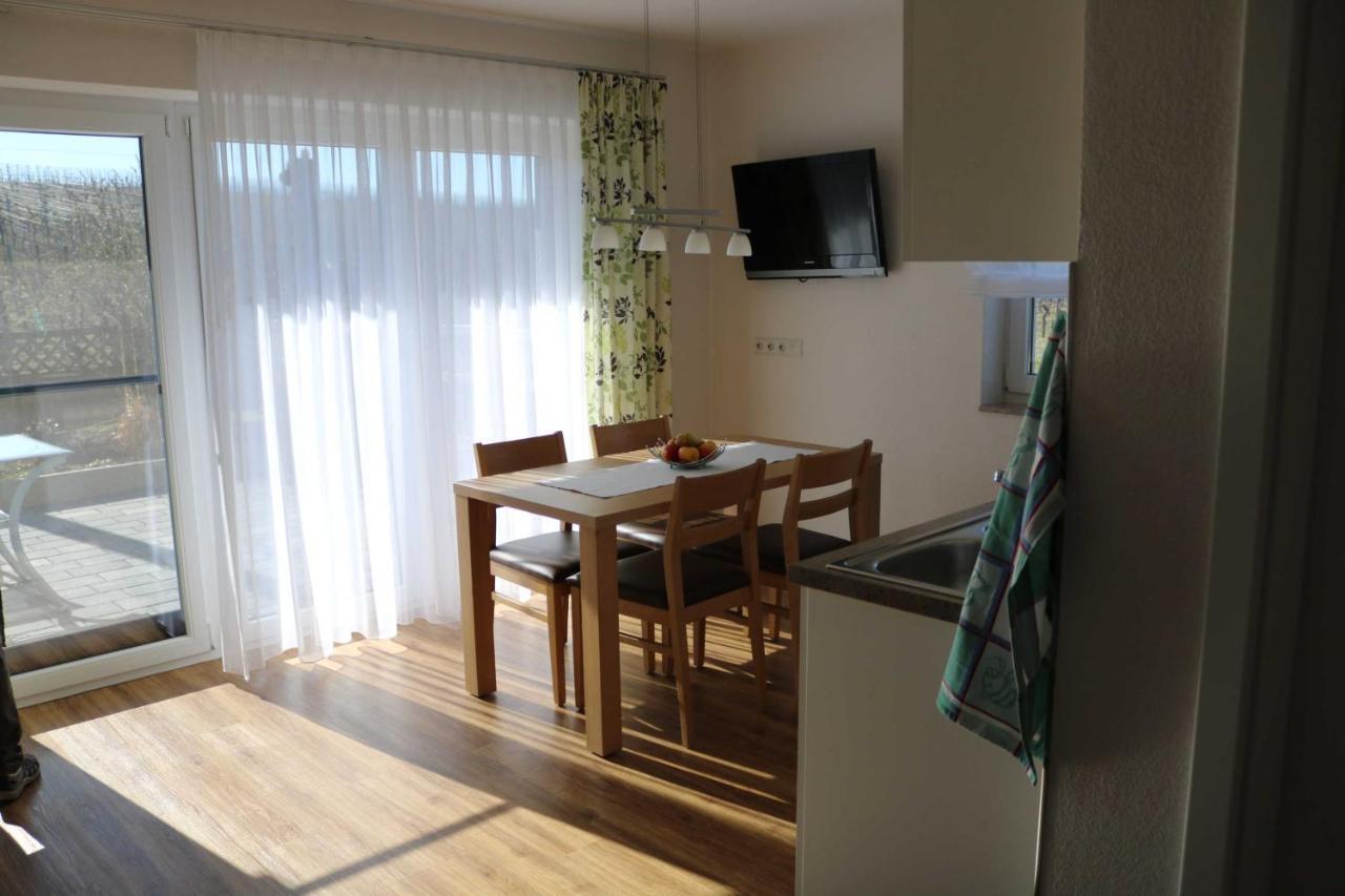Apartamento Winzerhof Schmid Schwaigern Exterior foto